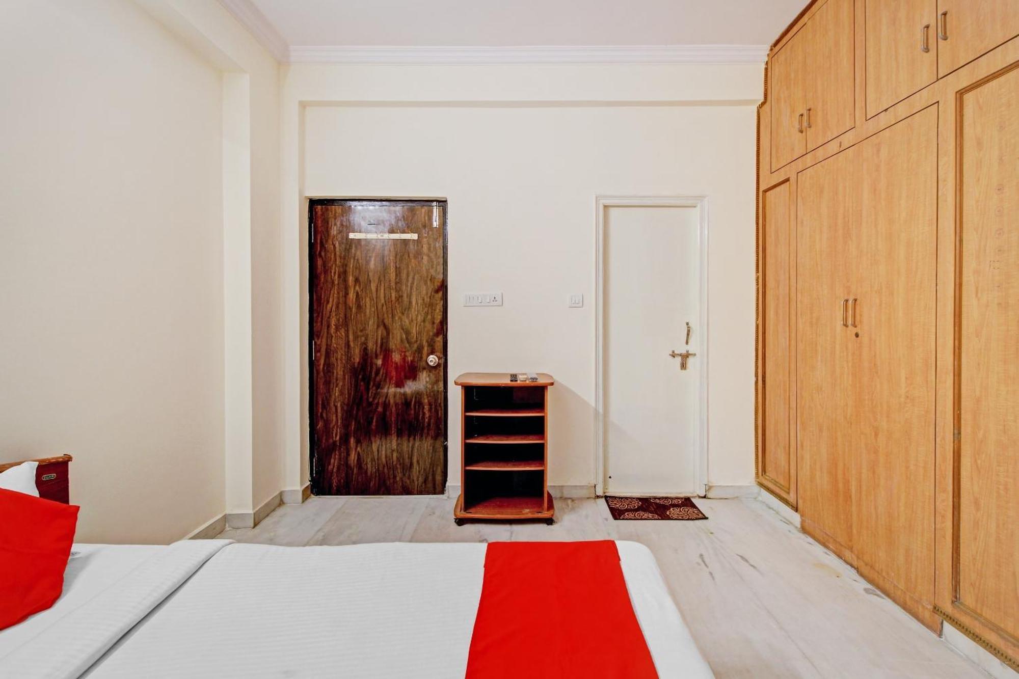 Hotel O Kalyan Kondapur  Экстерьер фото