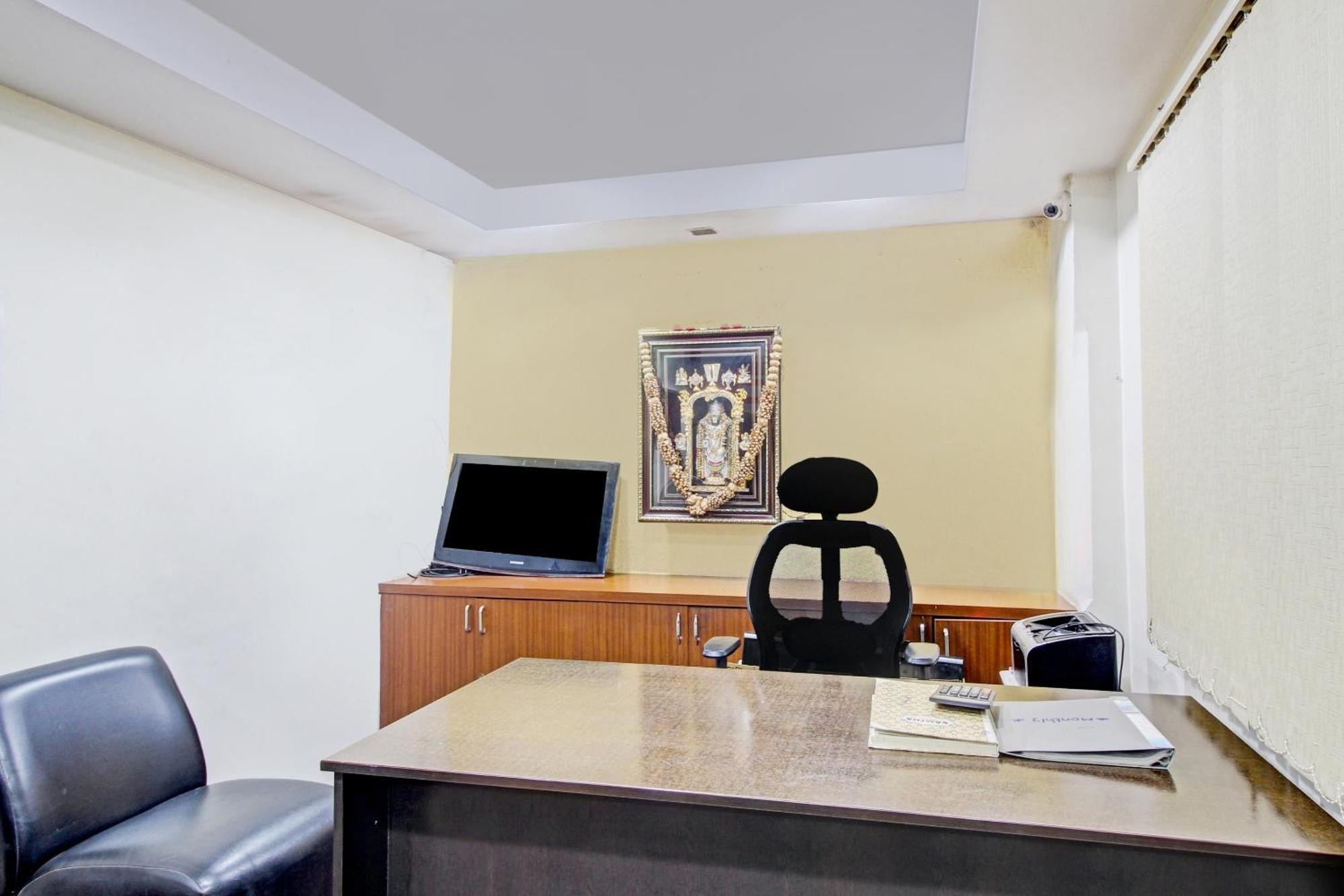 Hotel O Kalyan Kondapur  Экстерьер фото